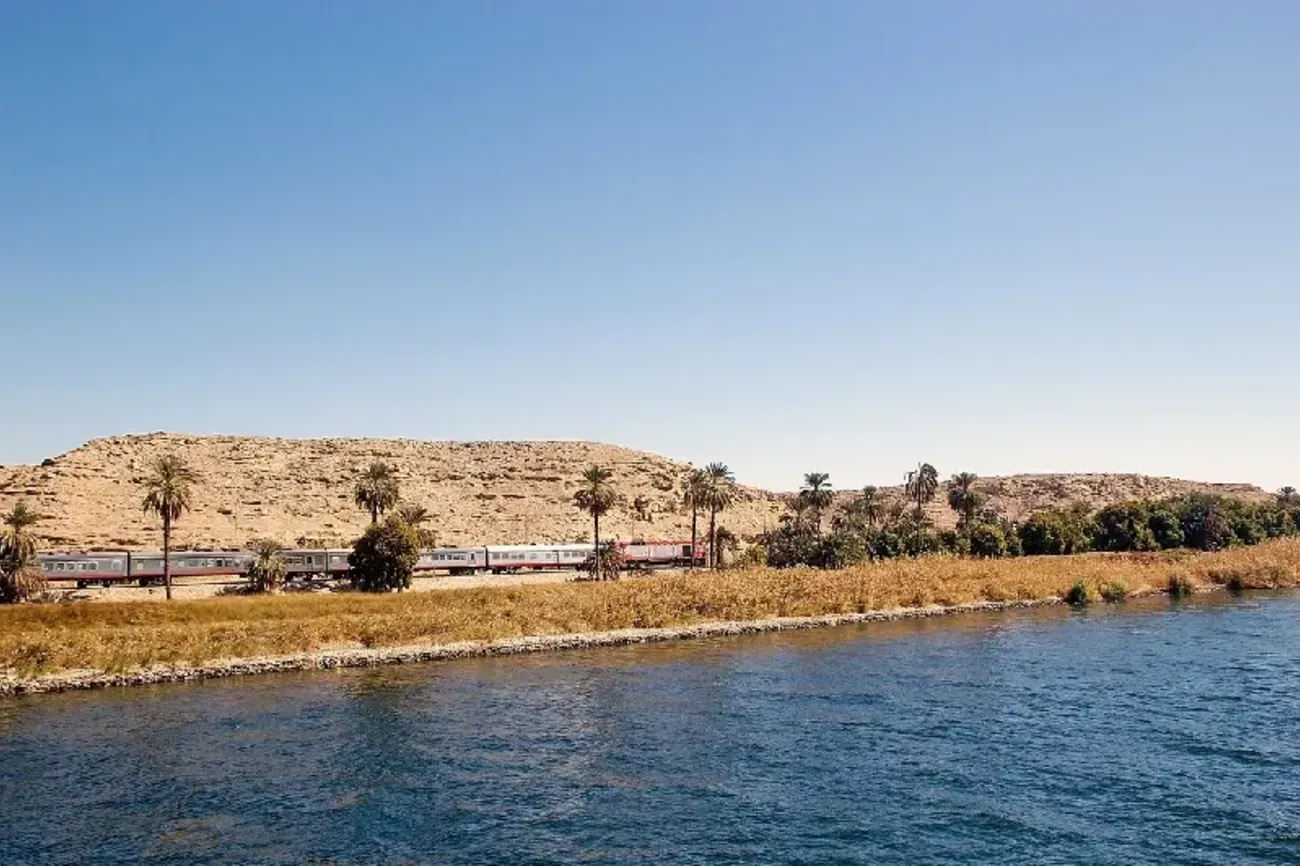 Nachtzug Kairo Luxor: Lohnt sich die romantische Zugreise durch Ägypten?